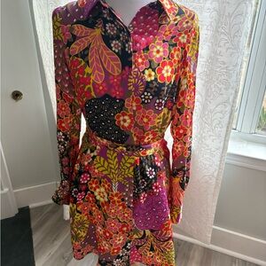 Flora Bea NWOT Floral Long Sleeve Dress
